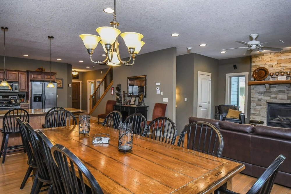 Breathe Easy 5 Bedroom Townhome