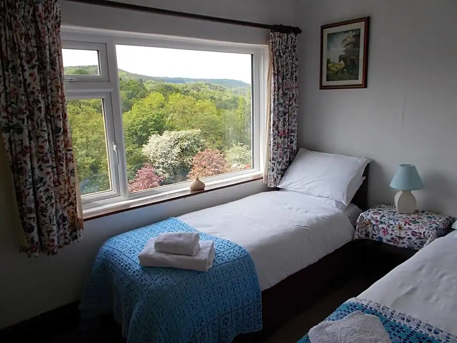 Oakford Cottage B&B