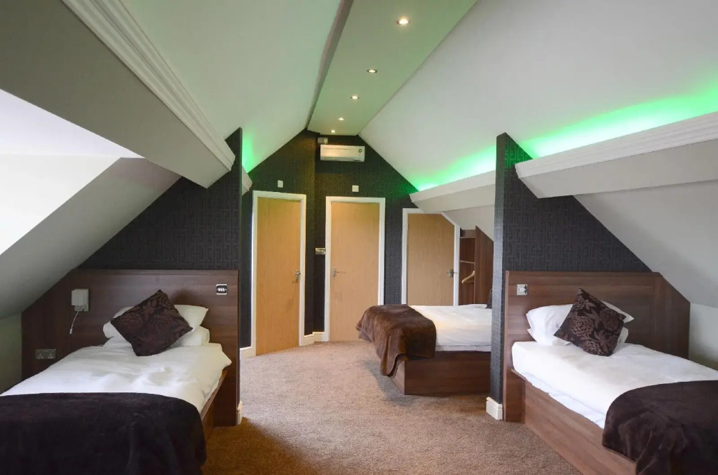 The Harboro Hotel