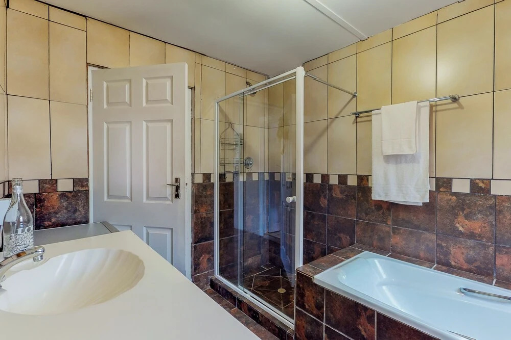 Seeberg Cottage C Hermanus