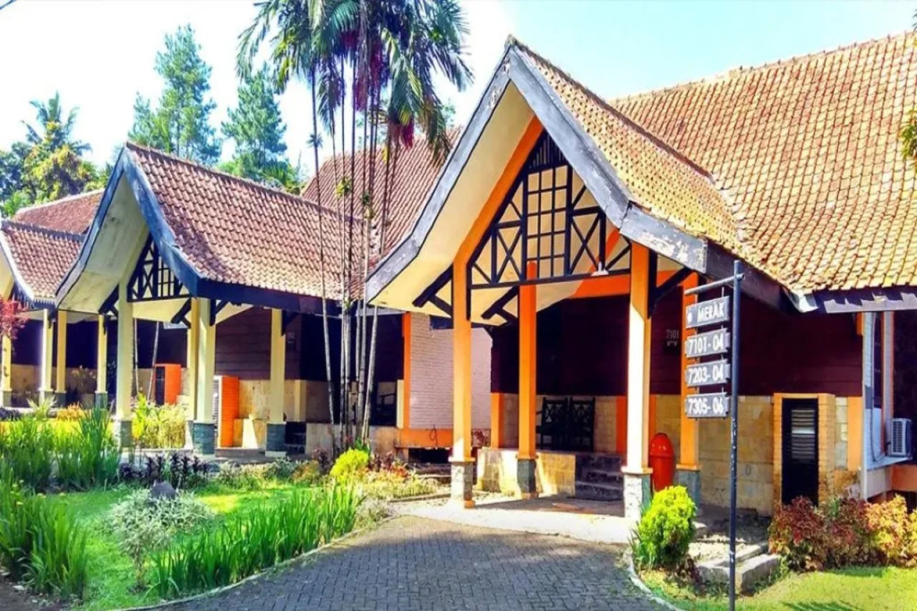 The Tavia Riverside Resort & Convention