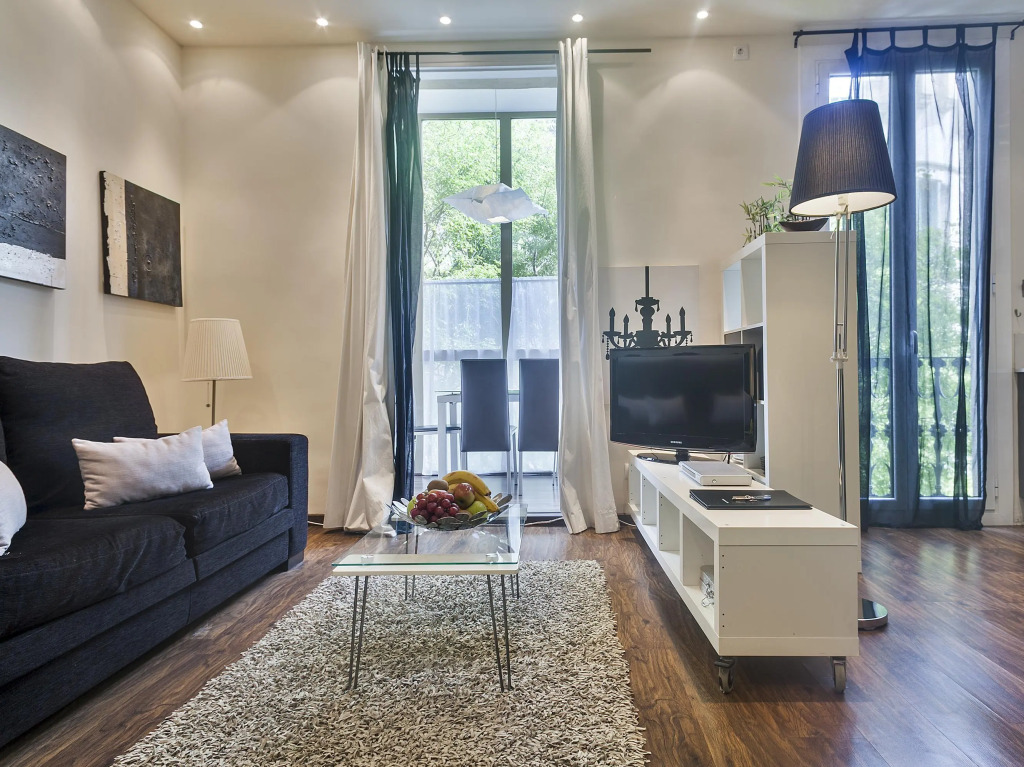 Aspasios Urquinaona Apartments