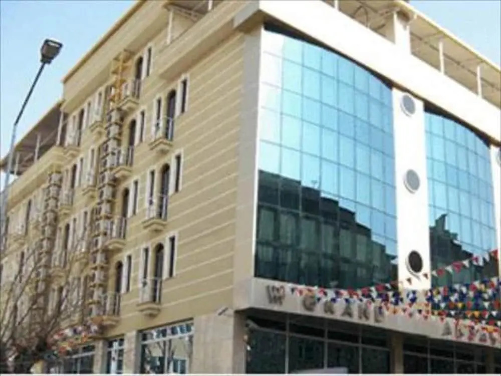 Grand Aksac Hotel
