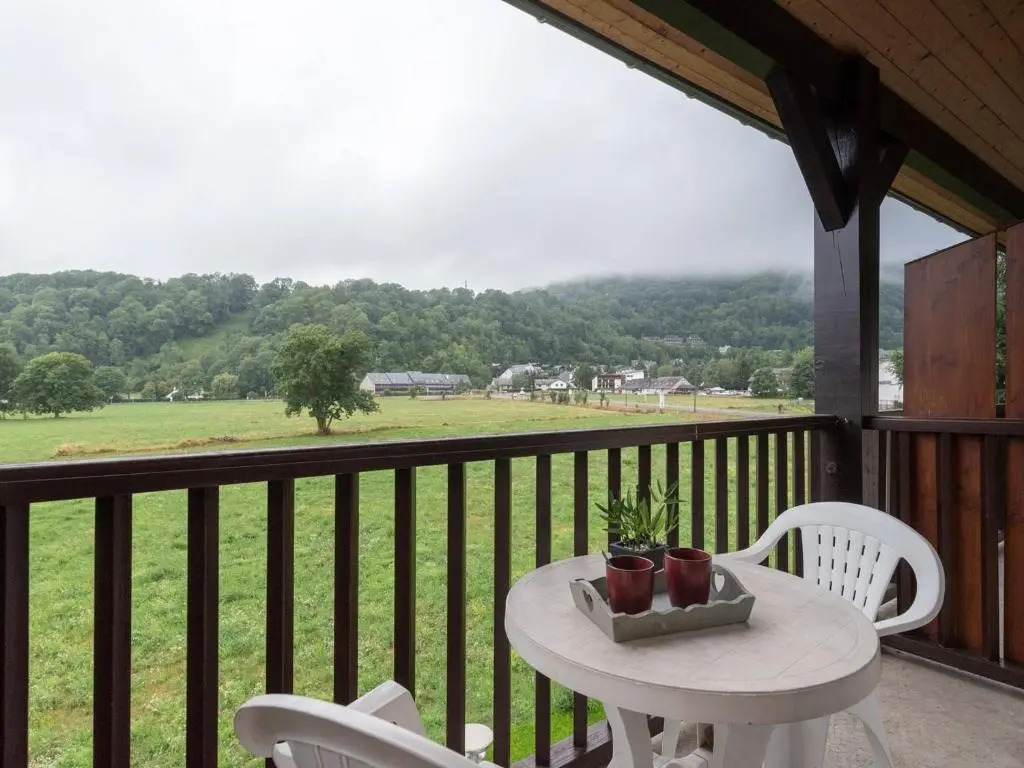 Appartement pour 6 pers. avec balcon près de Saint-Lary, Wi-Fi et parking gratuits - FR-1-296-215