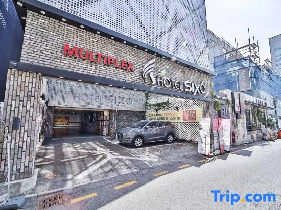Hotel Six