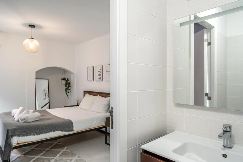 Lovely 2 Bedroom Apartment in the Heart of Lisbon