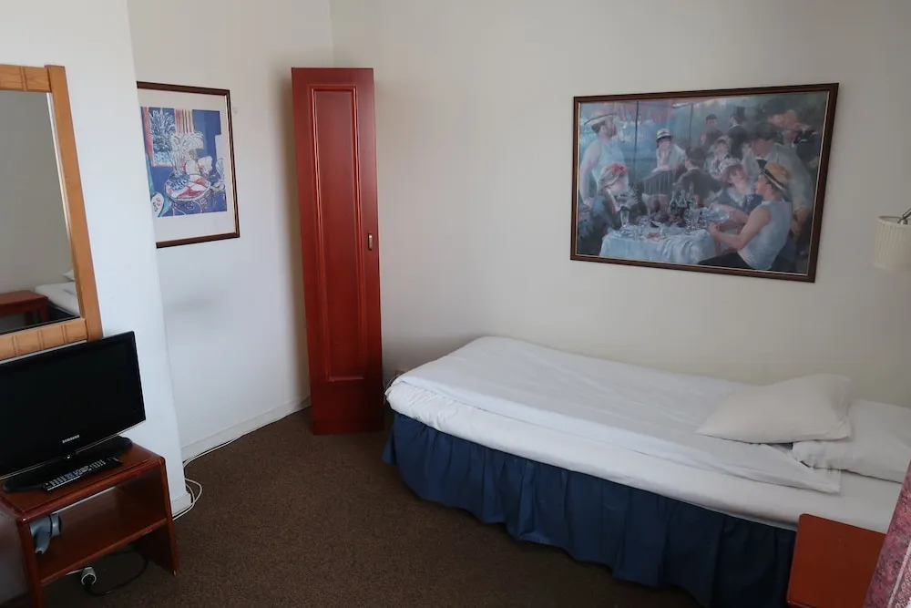 Hotel Aveny Bed & Breakfast