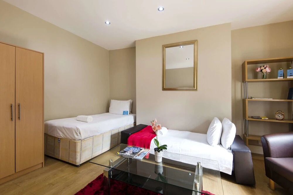 Bright Mornington Avenue Apartment I - KDW01