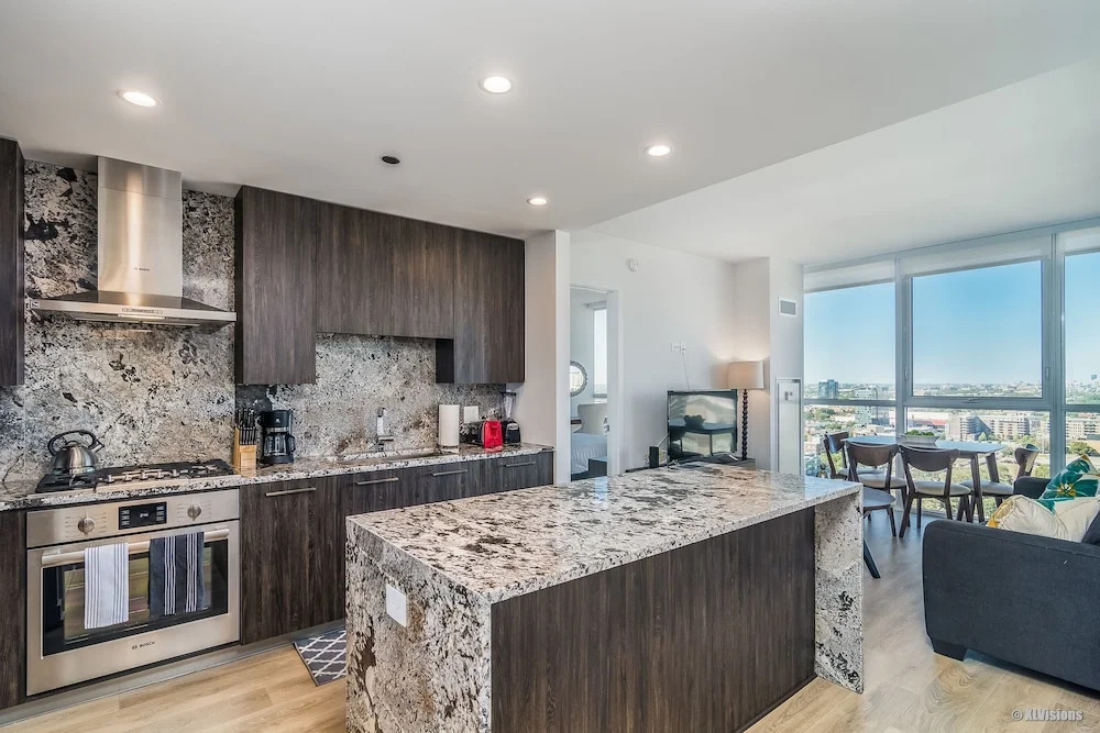 Apartment in River North with Balcony