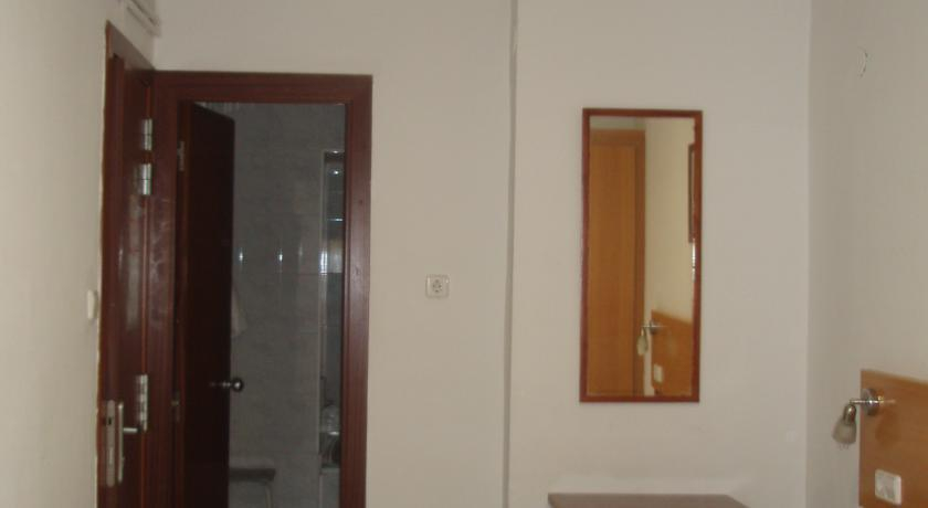 Hostal Ballestero Barcelona