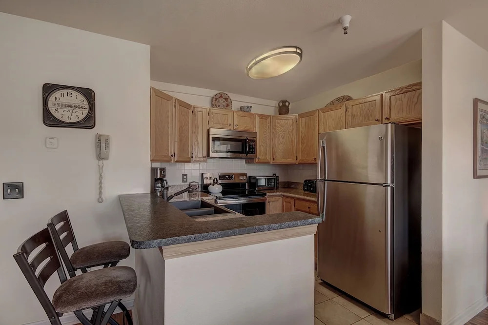River Mnt Lodge E323F - 5 Br Condo