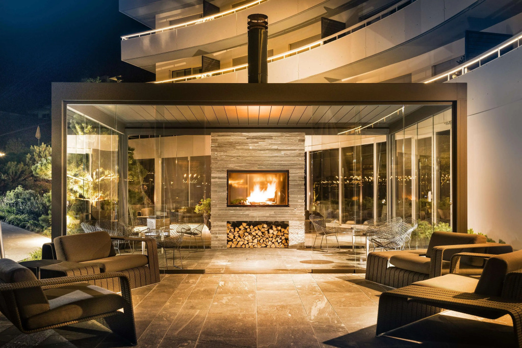 7132 Hotel