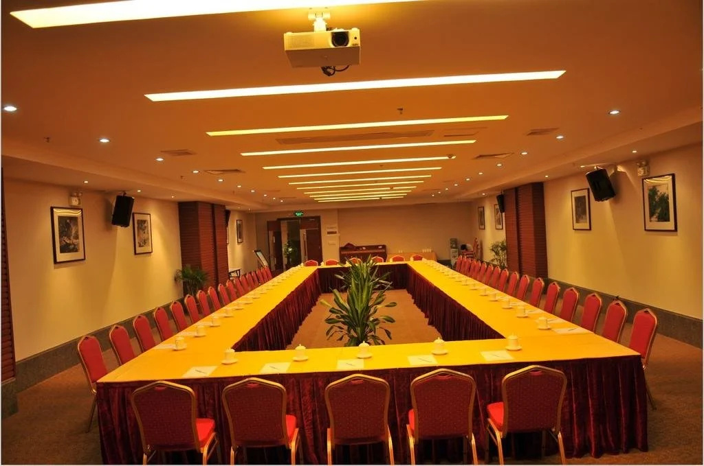 Xinfeng Utop Spring Primeval Forest Resorts