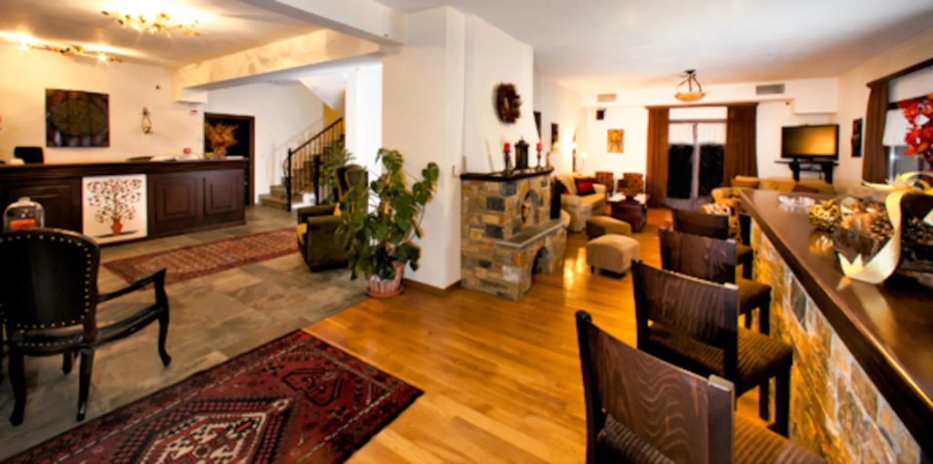 Erofili Hotel & Suites