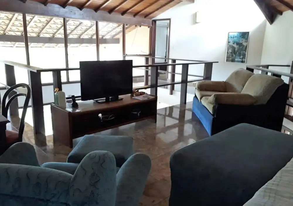 Casa na Praia de Taperapuan com piscina vista Mar