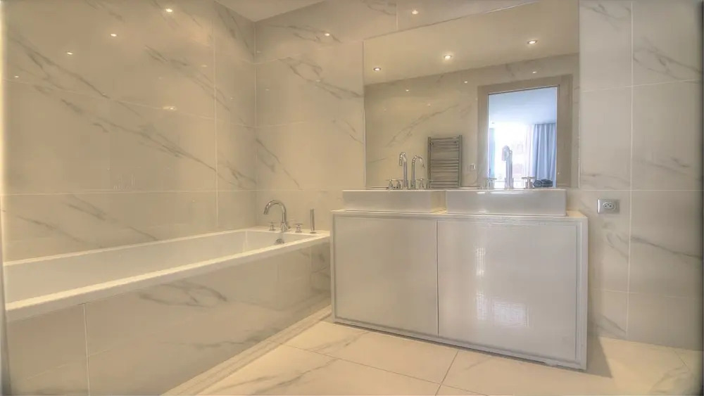 Luxurious 3 Bedroom Apt at La Croisette
