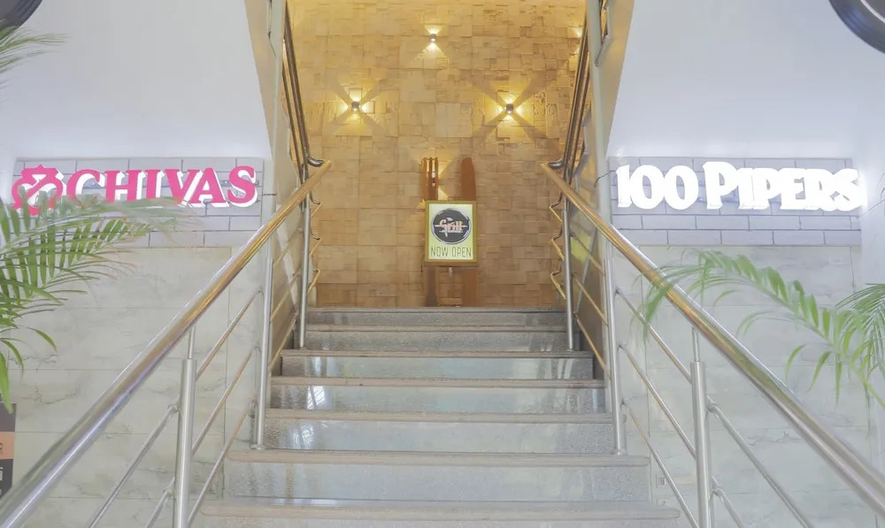 Hotel Galaxy Inn !! 5 Min From Nemcare Hospital