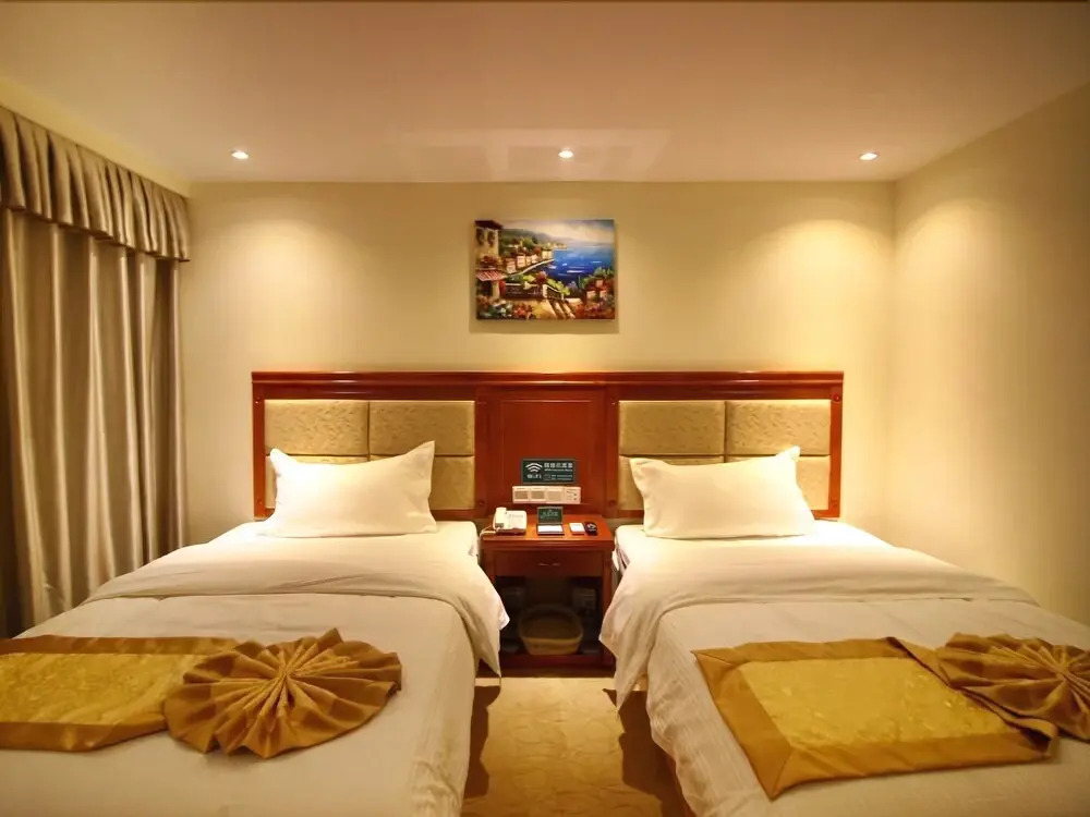 GreenTree Alliance Zhuhai Jidajiuzhou Port Hotel