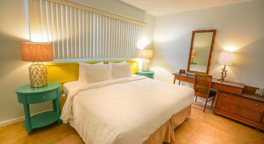 Sea Cliff Hotel