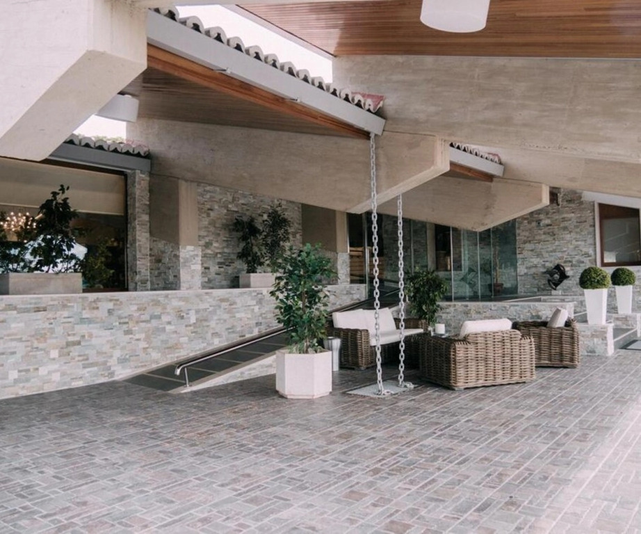 Hotel Restaurante El Montico