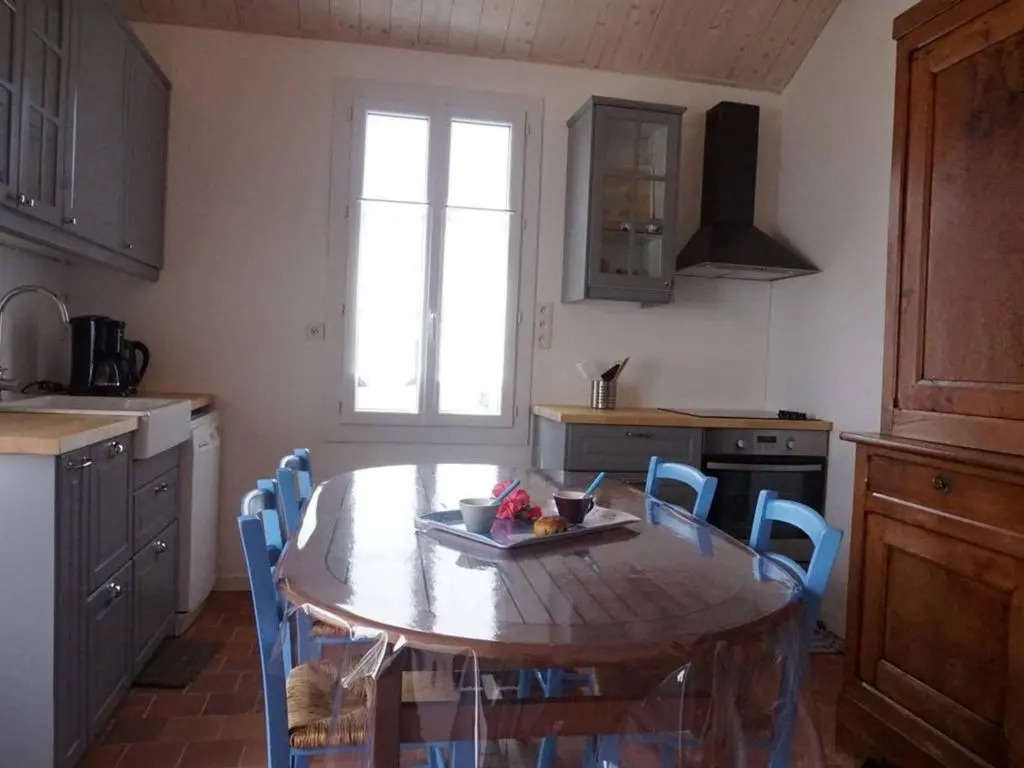 Maison de plain-pied avec cour, proche plage et commerces - 4 couchages, Noirmoutier-en-lÎle - FR-1-224B-675