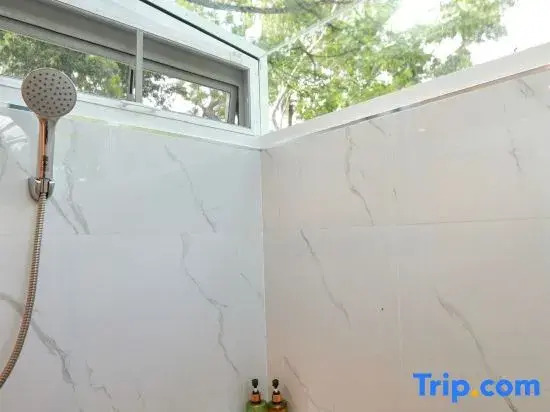 Little Tree House(3 bedrooms)