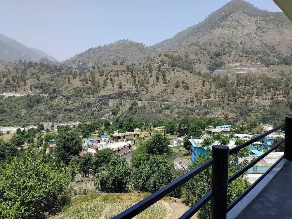 Rawat Residency