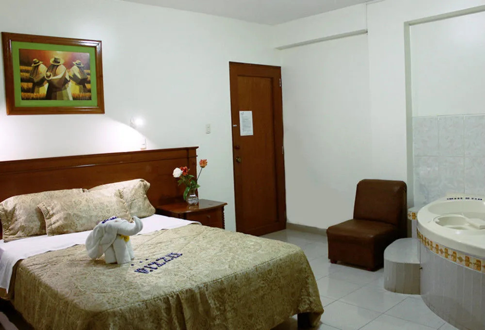 RIZZO HOTEL