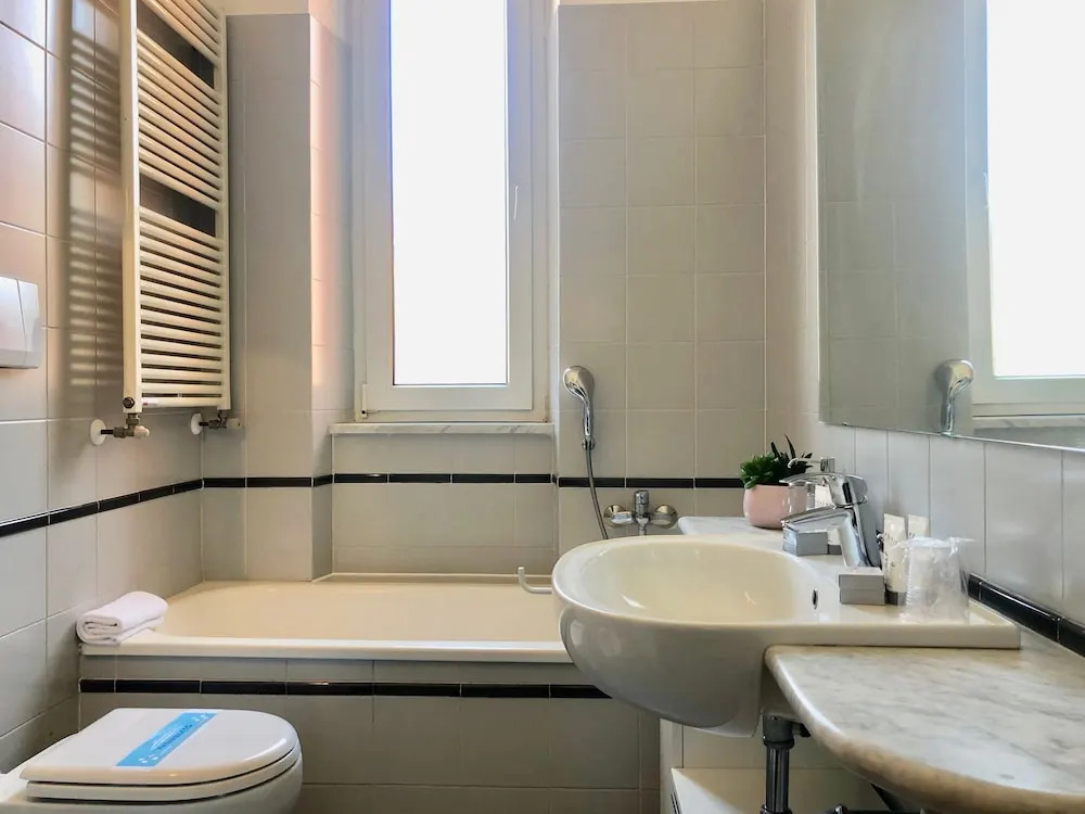TriesteVillas Sea View, Huge 2-floor, sleeps 9