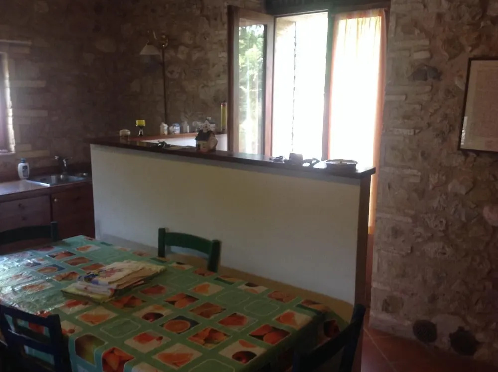 House With one Bedroom in Mensano, With Pool Access, Furnished Terrace