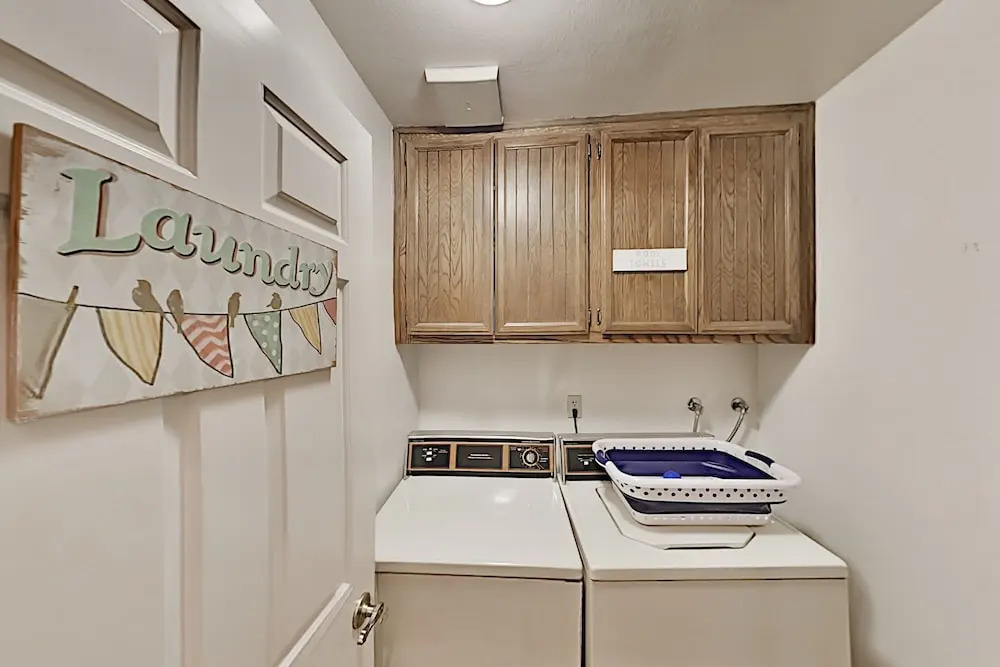 3980lk12 2 Bedroom Condo