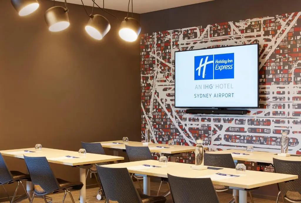 Holiday Inn Express Sydney Airport by IHG