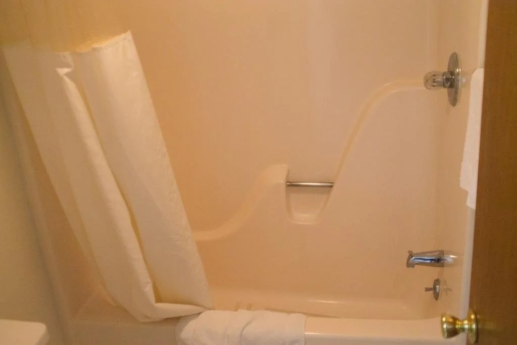 Tazewell Motor Lodge