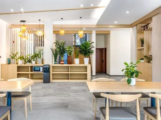 Return Mountain Residence (Guilin Yangshuo Xingping Ancient Town Branch)