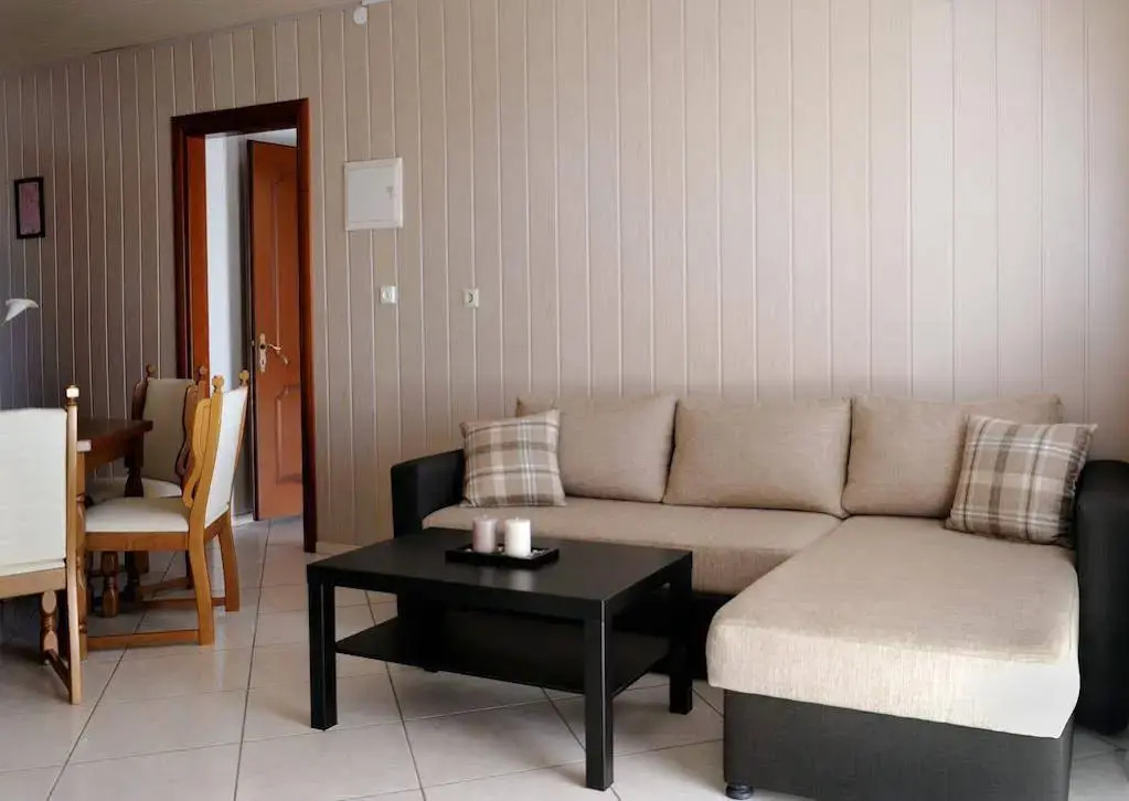 Nepheli Apartments and Studios