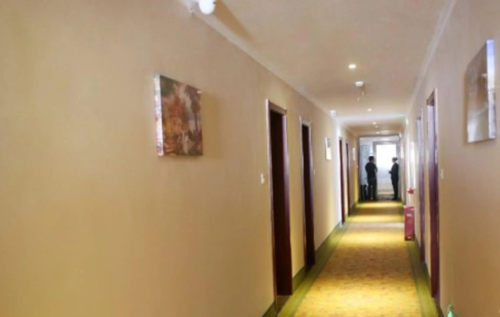 GreenTree Inn Xinjiang Tulufan North Xihuan Road Express Hotel