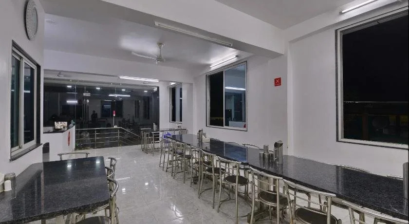 Mohan Hotel
