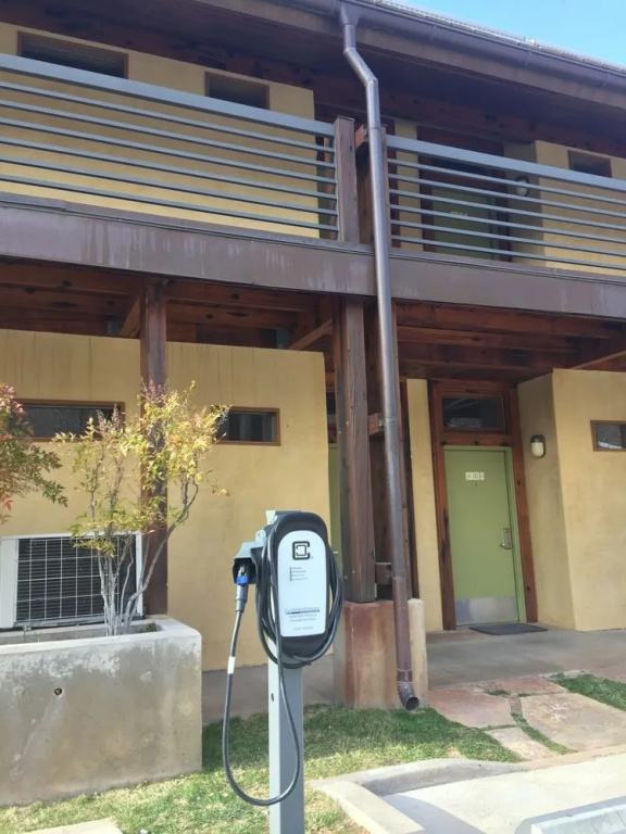 Desert Pearl Inn