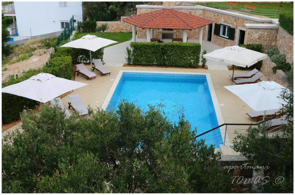 Apartments Tomas