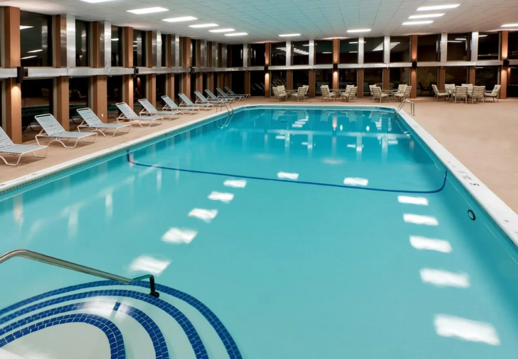 Radisson Rochester Airport