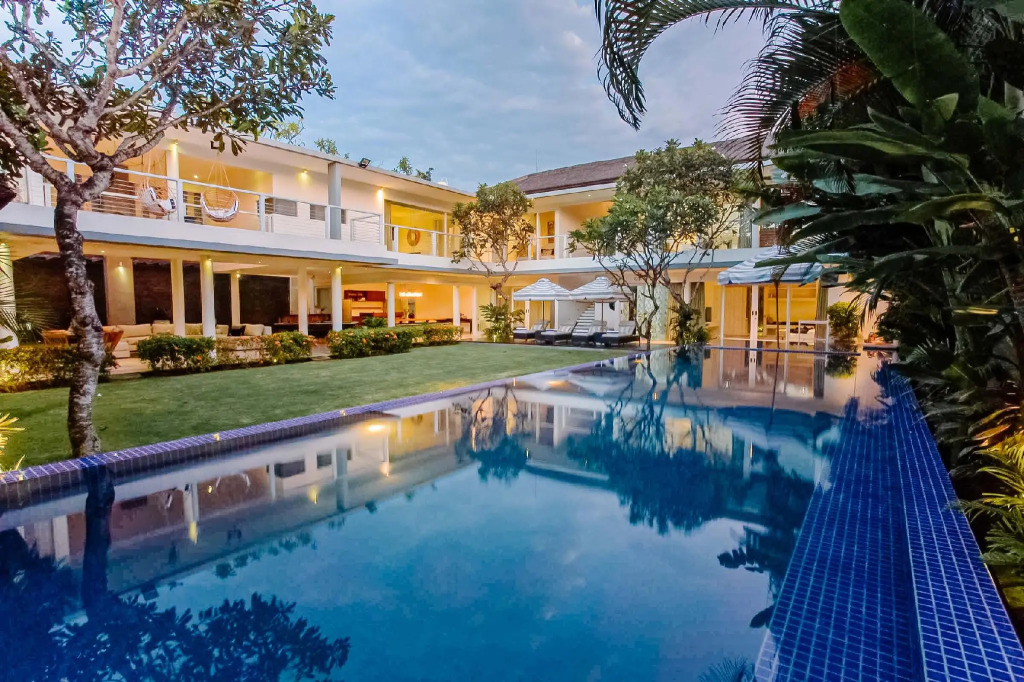 CassaMia Bali - Spacious Luxury 5 Bedroom Villa