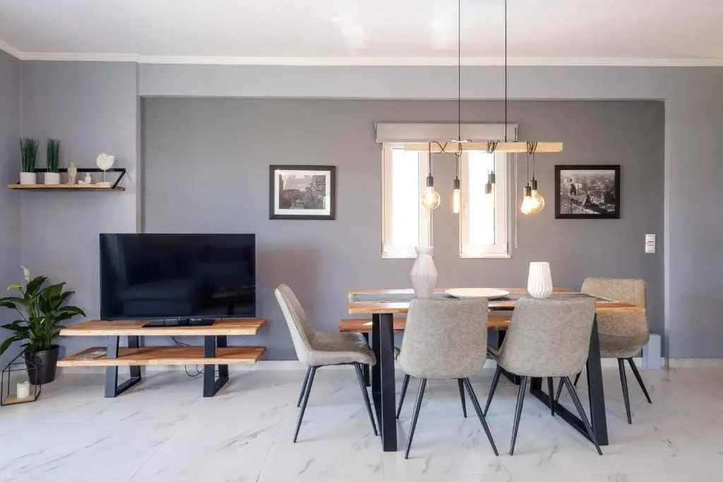 Oreon Suites - Usia