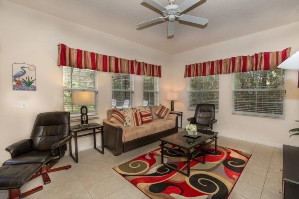 3000yl 4 Bedroom Townhouse by RedAwning