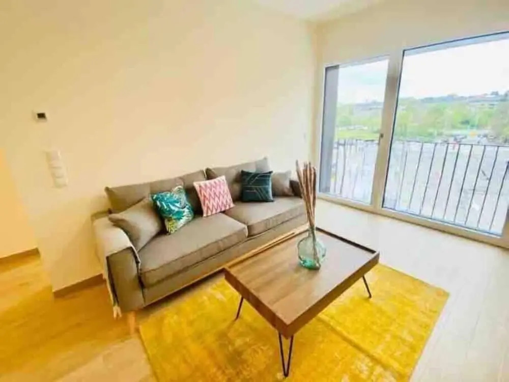 Luxury 2023 Flat in city center. Parking