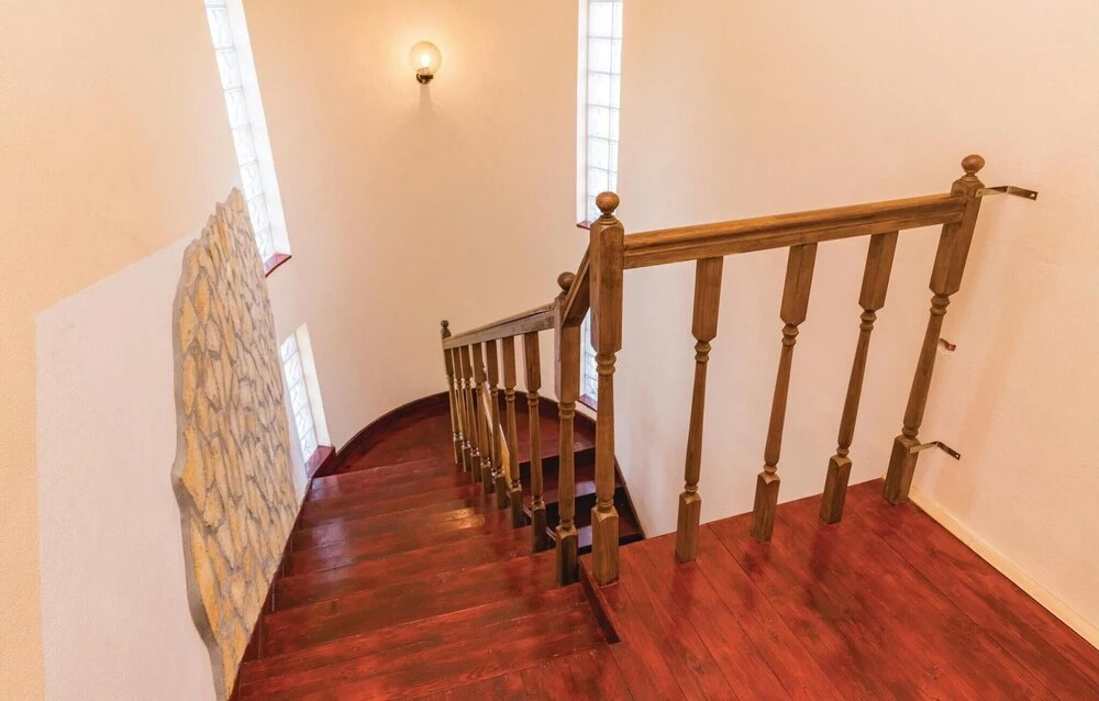 Gorgeous Home In Sisan
