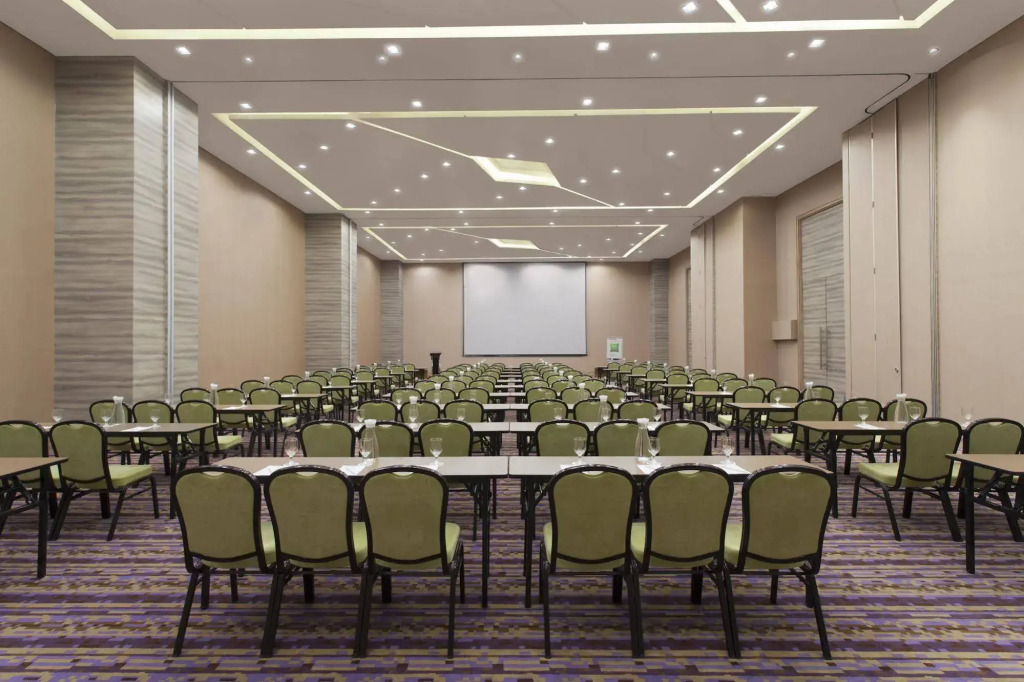 Ibis Styles Jakarta Mangga Dua Square