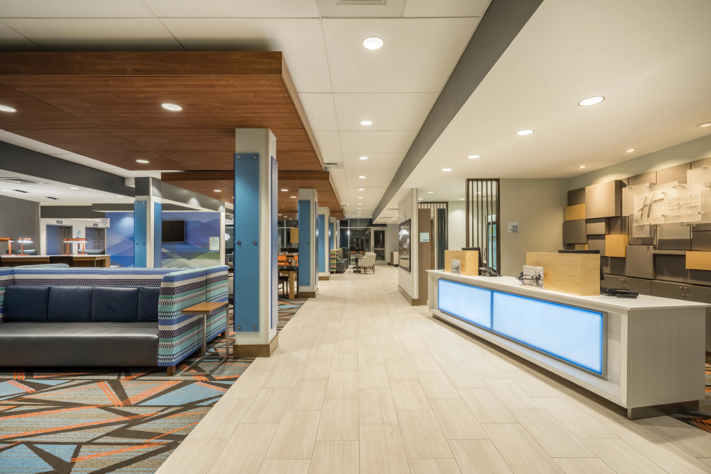 Holiday Inn Express & Suites Greenville SE - Simpsonville by IHG