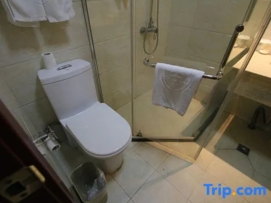 Greentree Inn Shanghai Minhang Development Zone Subway Station Business Hotel