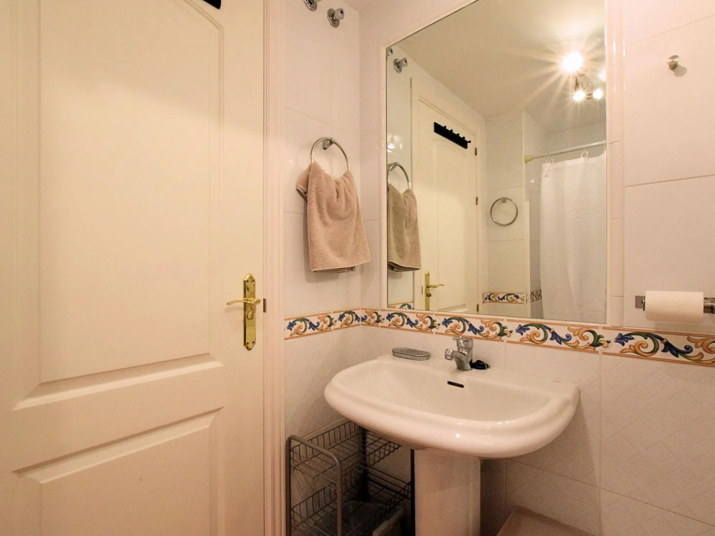 Lovely apartment in Alhaurín el Grande with terrace