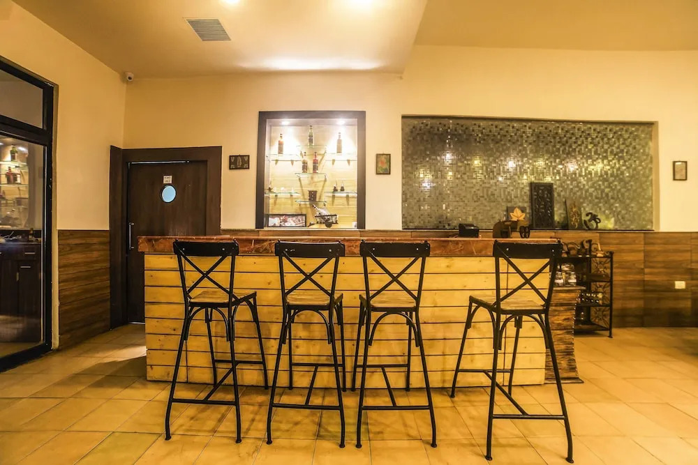 FabHotel Bhatia Shastri Nagar